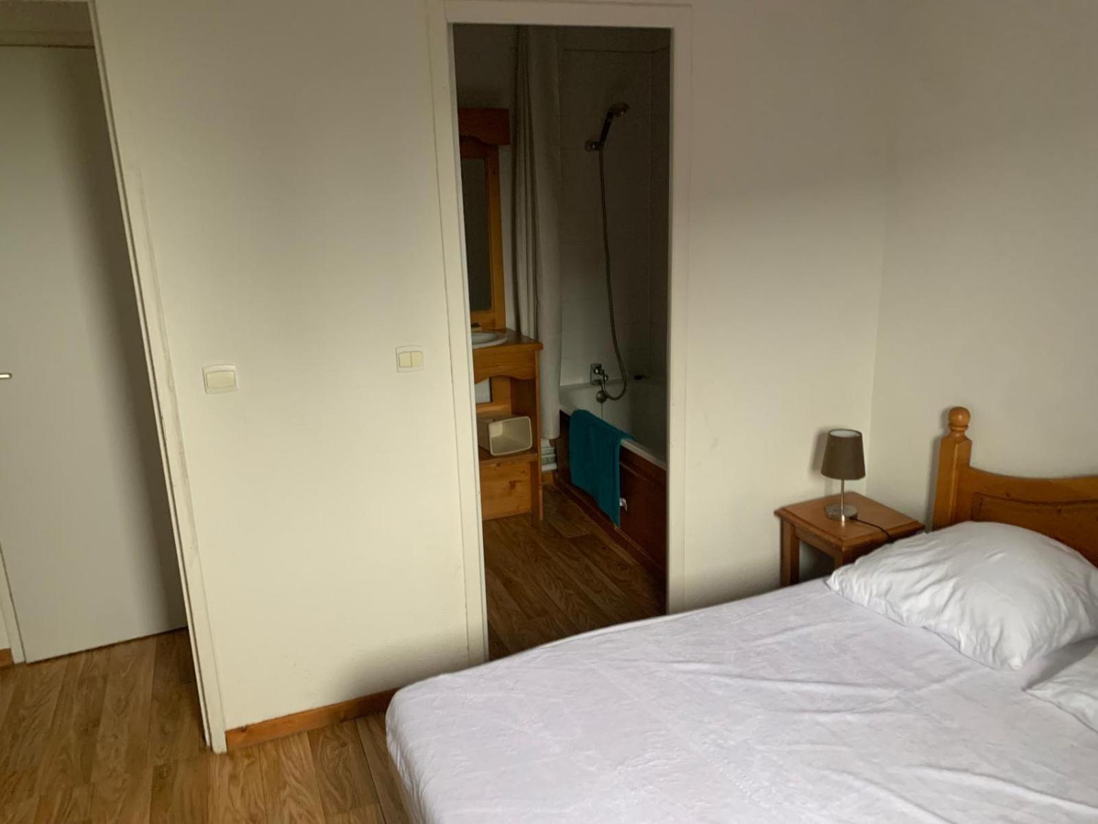 Appartement Dans Residence Bois De La Reine, Besse Et Saint Anastaise Exterior photo